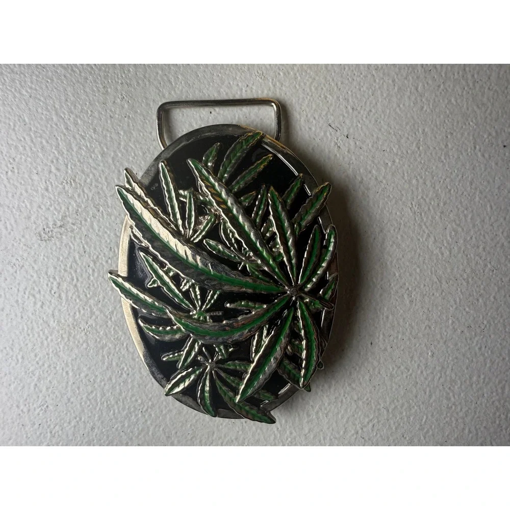 Vintage Marijuana Leaf Belt Buckle Green Enamel Silver Tone Oval Weed Pot Leaf